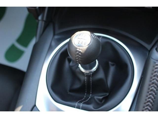 Mazda ROADSTER 2022-01 15081-1
