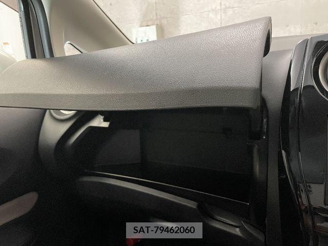 Nissan NOTE 2016-12 302404-17