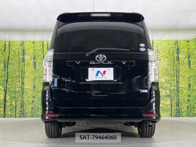 Toyota VOXY 2012-01 254118-16