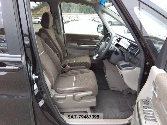 Honda e 2017-07 210657-4
