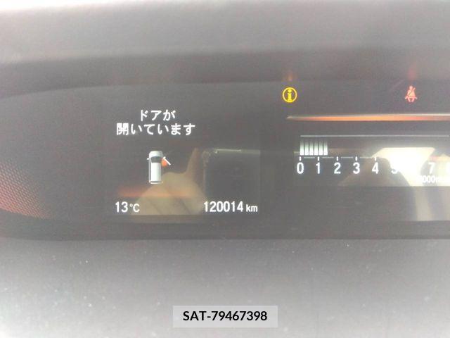 Honda e 2017-07 210657-7