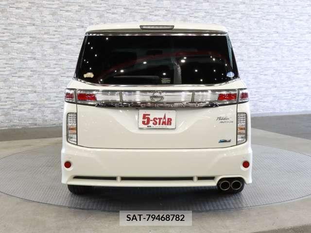 Nissan ELGRAND 2013-07 314982-14