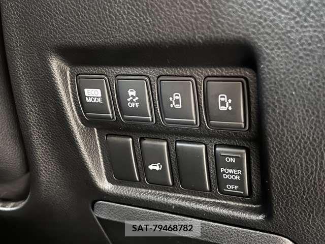 Nissan ELGRAND 2013-07 314982-19
