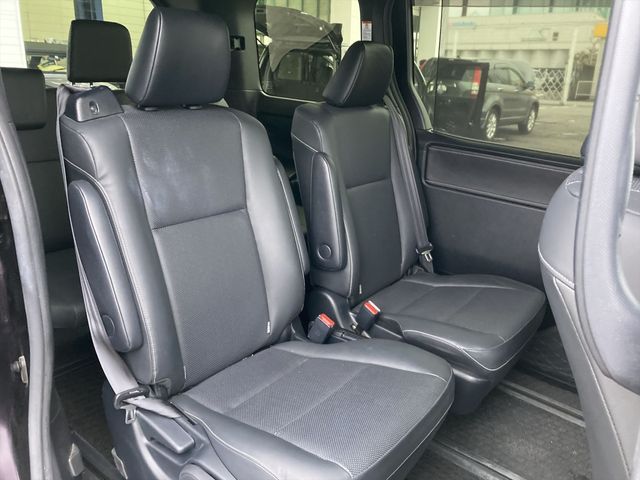 Toyota ESQUIRE 2019-02 182057-5