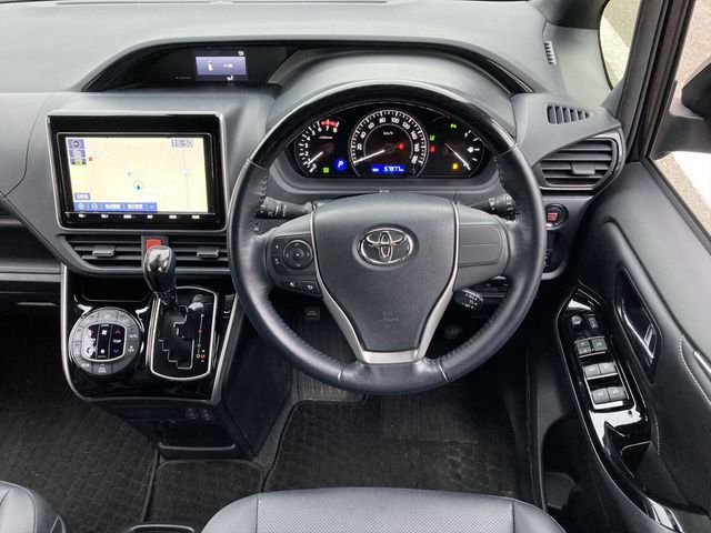 Toyota ESQUIRE 2019-02 182057-7