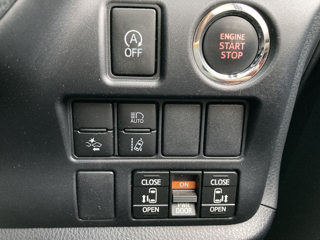 Toyota ESQUIRE 2019-02 182057-16