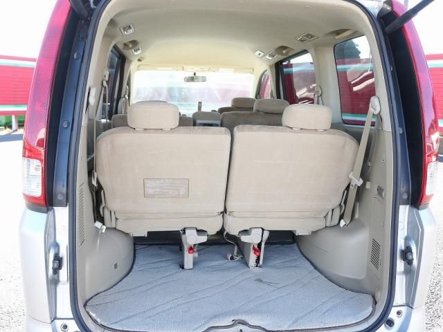 Nissan SERENA 2007-10 28146-24