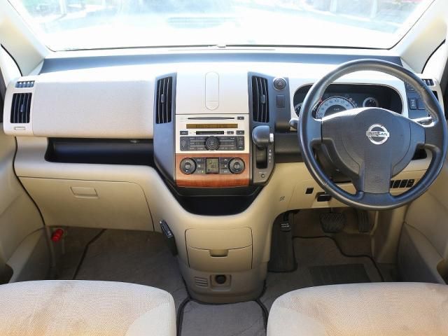 Nissan SERENA 2007-10 28146-4
