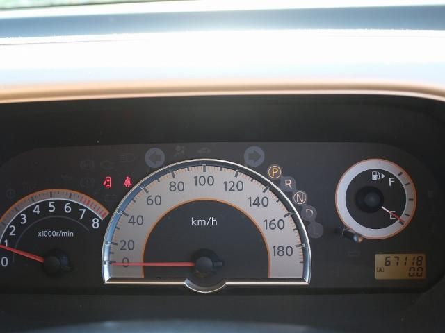 Nissan SERENA 2007-10 28146-7