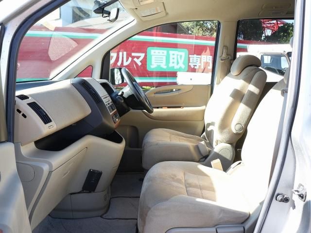 Nissan SERENA 2007-10 28146-13