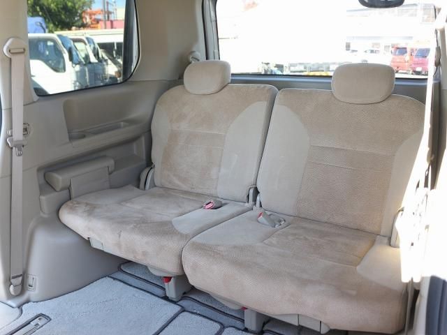 Nissan SERENA 2007-10 28146-23