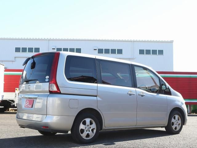 Nissan SERENA 2007-10 28146-26