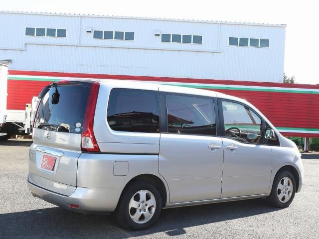 Nissan SERENA 2007-10 28146-1