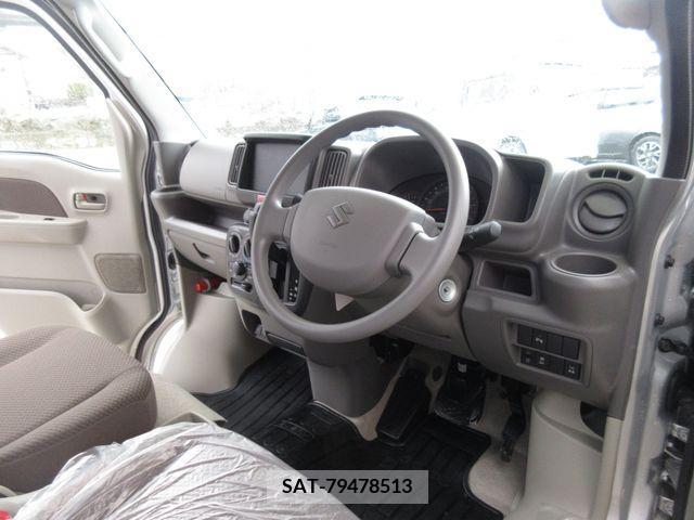Suzuki EVERY 2023-11 329489-13