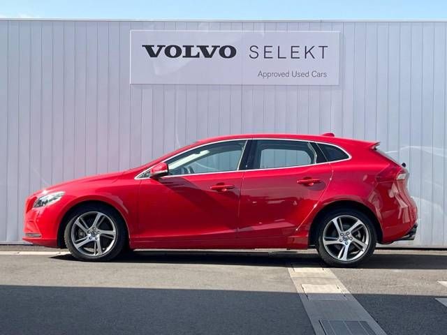 Volvo V40 2015-12 194416-16