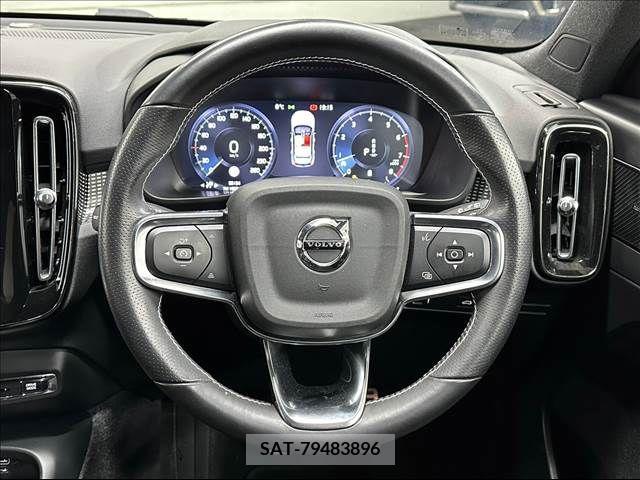 Volvo XC40 2021-05 224428-12