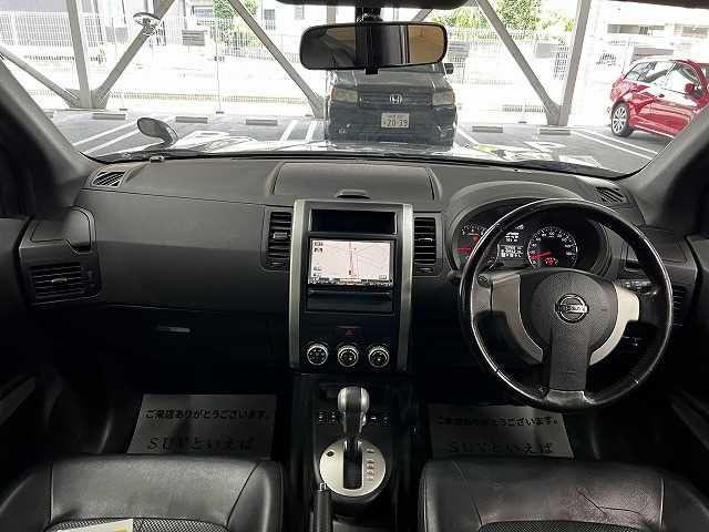 Nissan X-TRAIL 2011-05 18643-1
