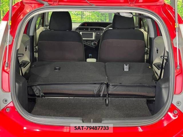 Toyota AQUA 2013-10 389330-10