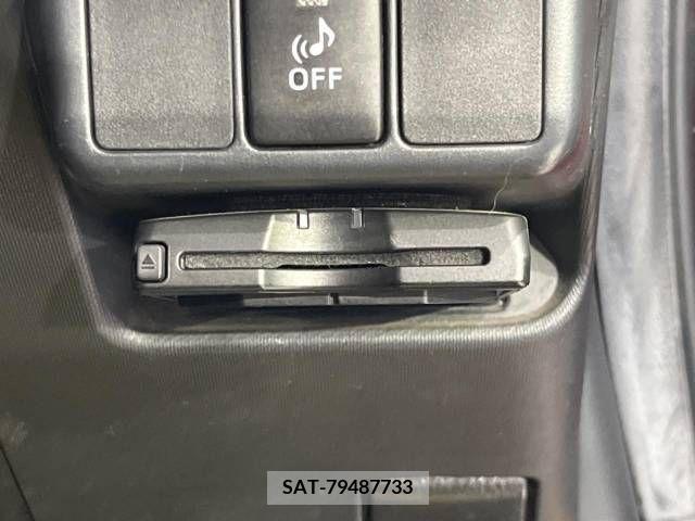 Toyota AQUA 2013-10 389330-7