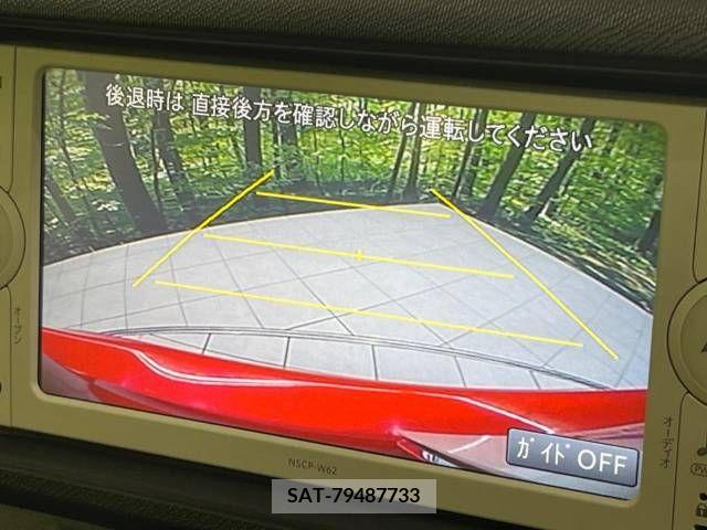 Toyota AQUA 2013-10 389330-3