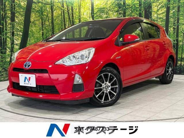 Toyota AQUA 2013-10 389330-0