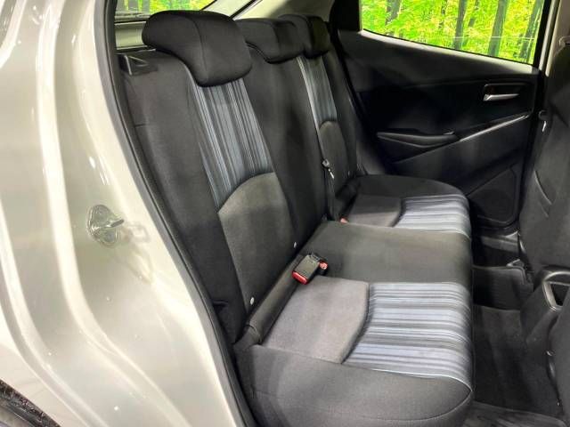 Mazda DEMIO 2016-10 18443-9