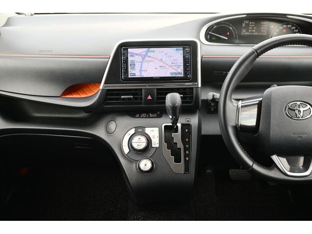 Toyota SIENTA 2015-10 14939-19