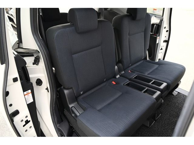Toyota SIENTA 2015-10 14939-9