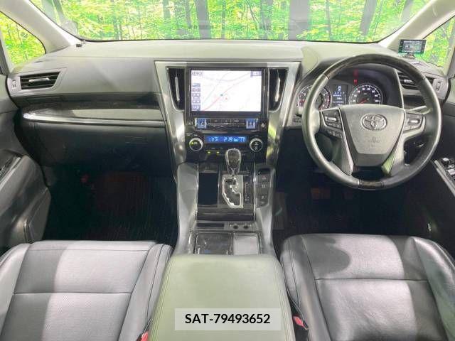 Toyota VELLFIRE 2016-02 369769-1