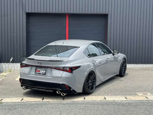 Lexus IS 2022-11 20309-5