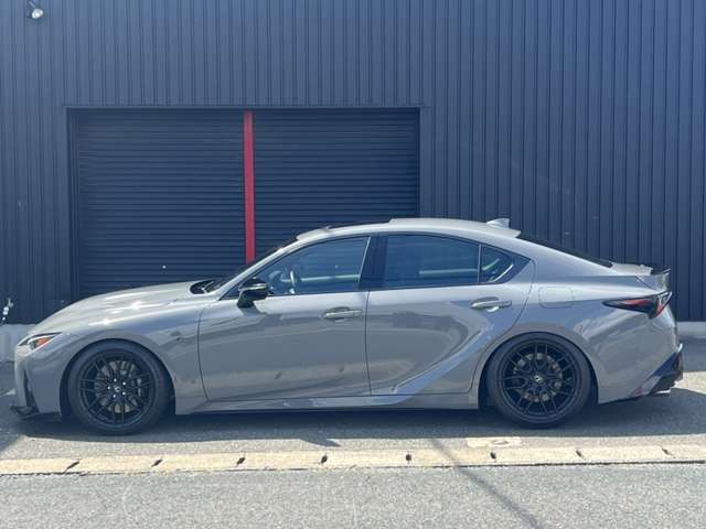 Lexus IS 2022-11 20309-4