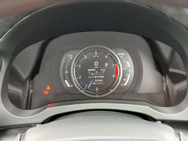 Lexus IS 2022-11 20309-9