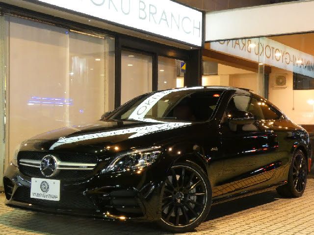 Amg C-CLASS 2019-04 17766-10
