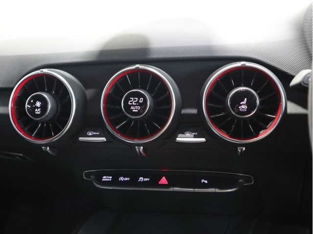 Audi TT 2023-07 23584-20