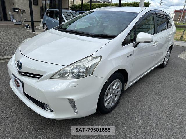 Toyota PRIUS ALPHA 2013-02 339923-2