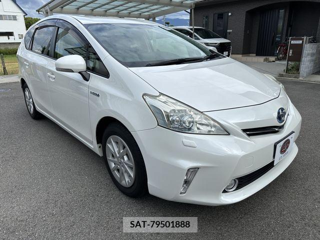 Toyota PRIUS ALPHA 2013-02 339923-0