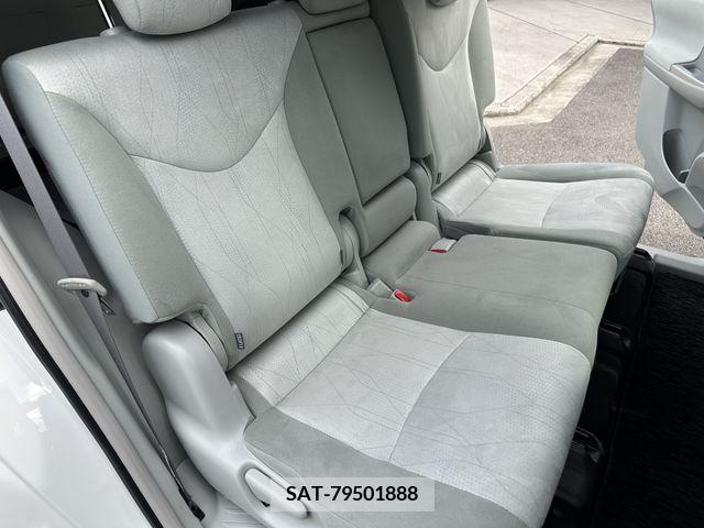 Toyota PRIUS ALPHA 2013-02 339923-15