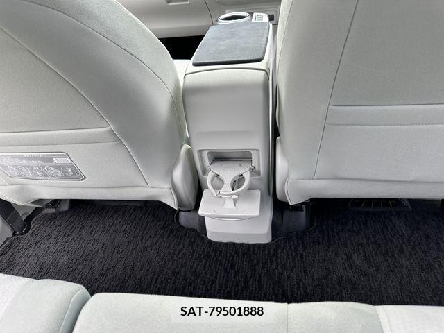 Toyota PRIUS ALPHA 2013-02 339923-26