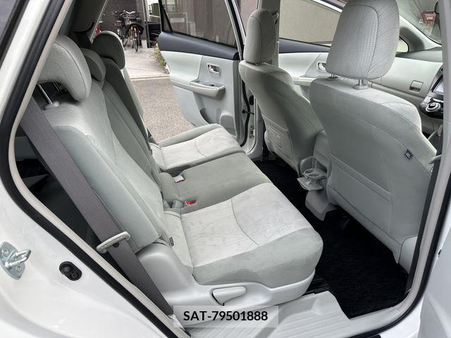 Toyota PRIUS ALPHA 2013-02 339923-13