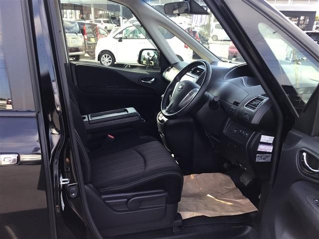 Nissan SERENA 2014-10 18938-16