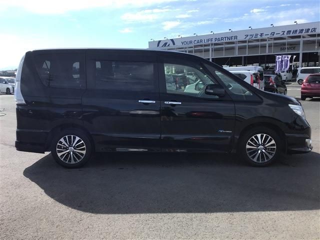 Nissan SERENA 2014-10 18938-28