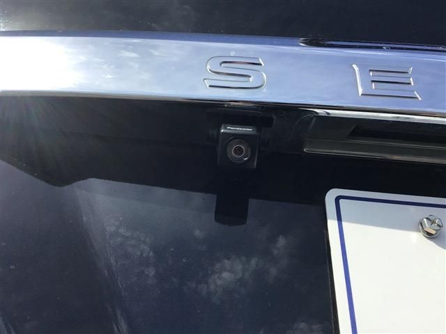 Nissan SERENA 2014-10 18938-4