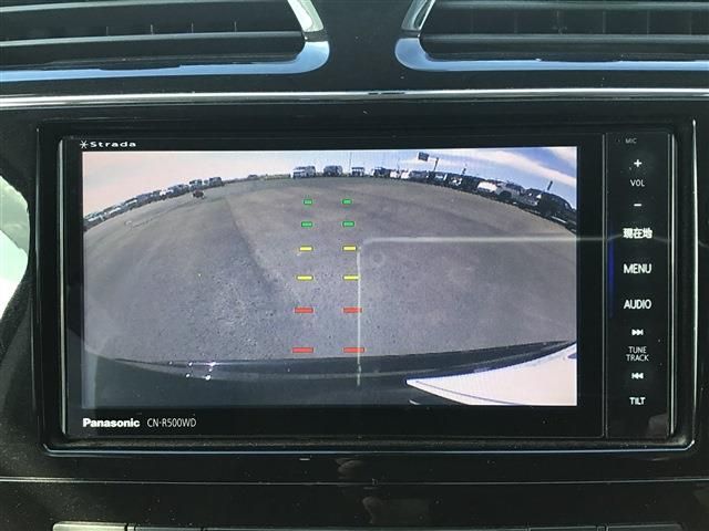 Nissan SERENA 2014-10 18938-3