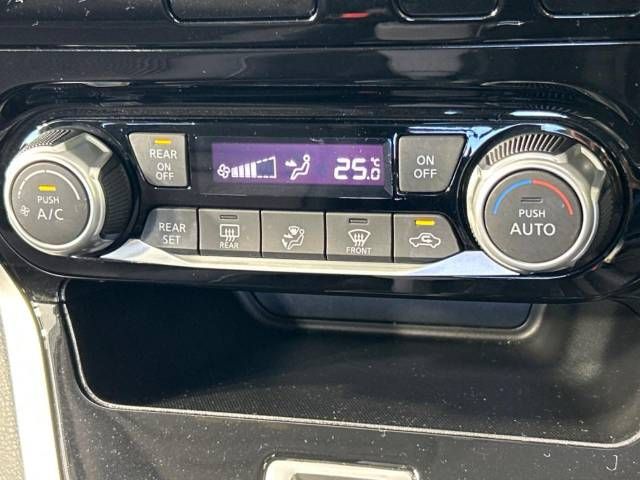 Nissan SERENA 2018-02 14214-7