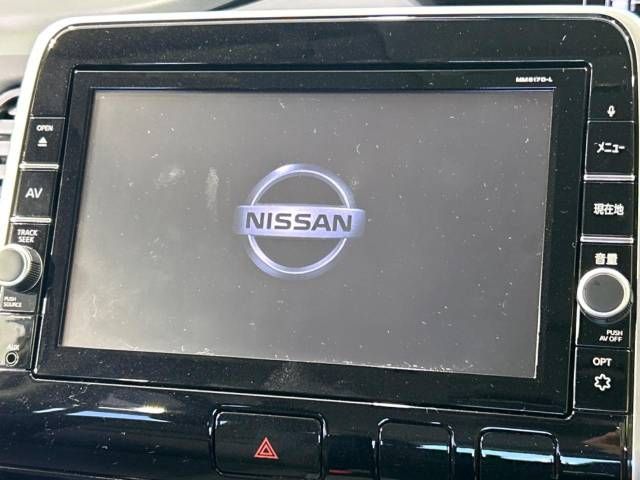 Nissan SERENA 2018-02 14214-3