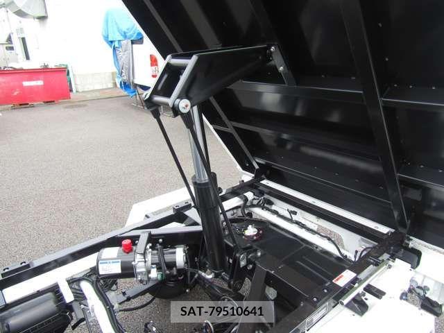 Suzuki CARRY TRUCK 2024-06 355141-10
