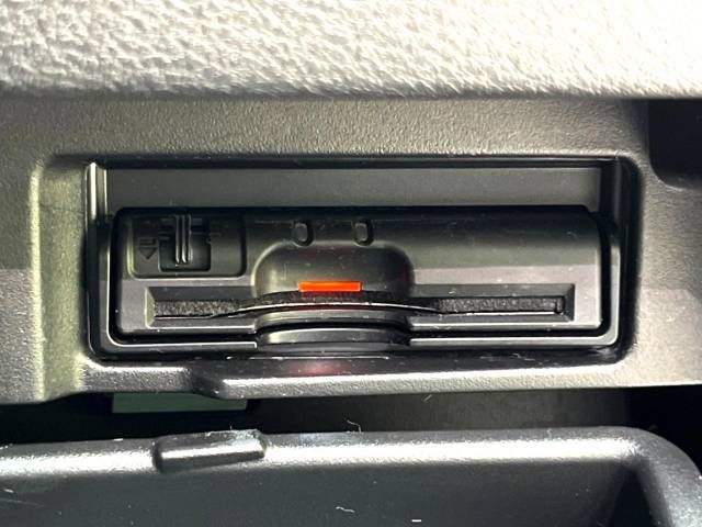 Nissan SERENA 2018-09 196159-7