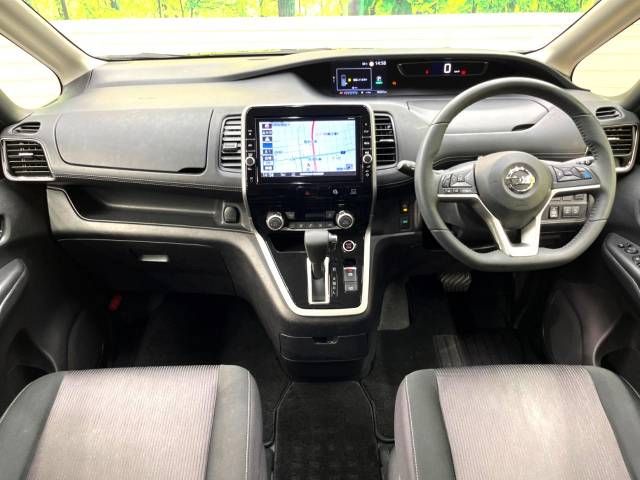 Nissan SERENA 2018-09 196159-1