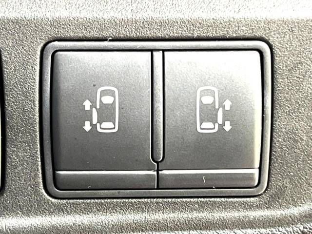 Nissan SERENA 2018-09 196159-5
