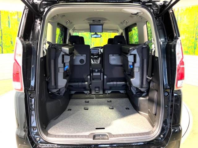 Nissan SERENA 2018-09 196159-11